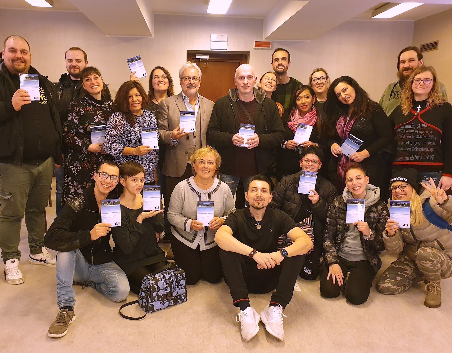 Alessandro Iacoangeli con i lettori del libro 101 Risposte dall'Aldilà